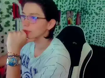 Chaturbate Nude Webcam of andy_gray01