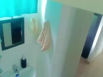 Chaturbate Live Sex Cam of andy_gray01