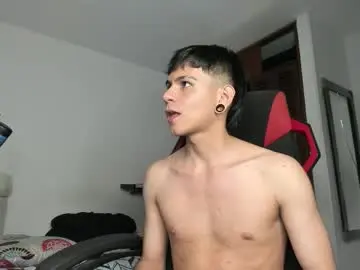 Chaturbate Adult Video Chat of austin_falcon