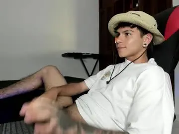 Chaturbate Nude Webcam of austin_falcon