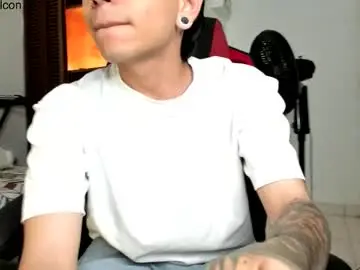 Chaturbate Sex Chat of austin_falcon