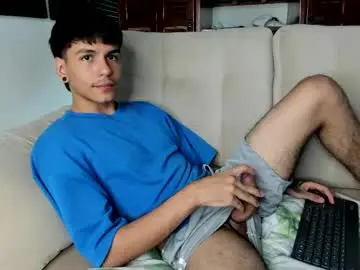 Chaturbate Private Sex Chat of austin_falcon