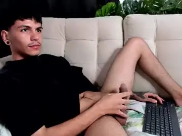 Chaturbate Adult Webcams of austin_falcon