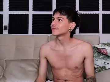 Chaturbate Sex Chat of austin_falcon