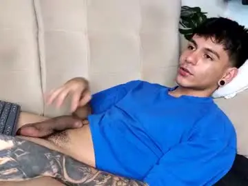 Chaturbate Sex Cam of austin_falcon