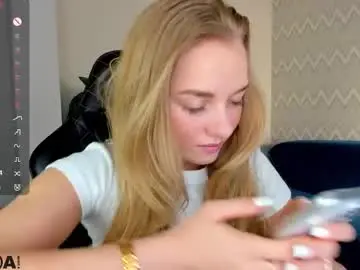 Chaturbate Live Porn of barbie_lis