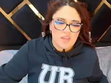 Chaturbate Sex Cam of camiila_osorio