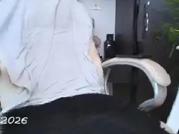 Chaturbate Sex Cam of cristal_antonella