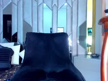 Chaturbate Best live sex cam show of cristal_antonella