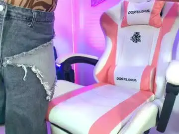 Chaturbate Nude Webcam of cristal_antonella