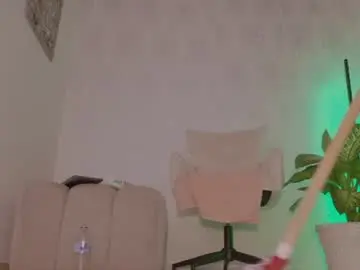 Chaturbate Free Live Porn of nicollewest_