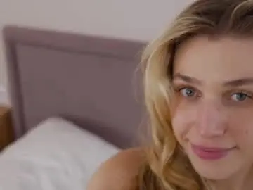 Chaturbate Live Sex of playussoftly