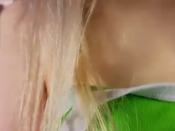 Chaturbate Live Sex Cam of clairwittenmyer