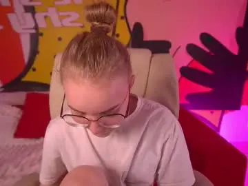 Chaturbate Nude Webcam of emilysunshines