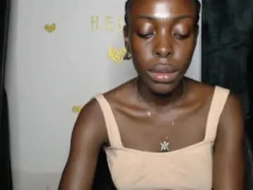 Chaturbate Free Live Porn of juicy_pussy55