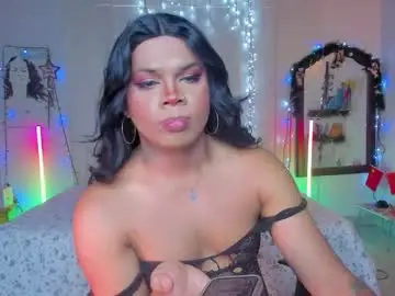 Chaturbate Watch Live Sex Cams of romirousexx