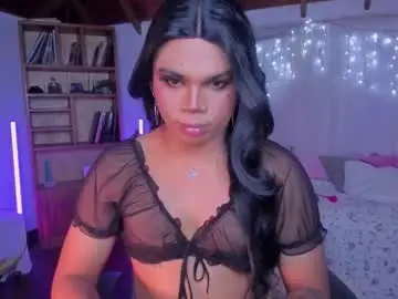 Chaturbate Live Porn of romirousexx