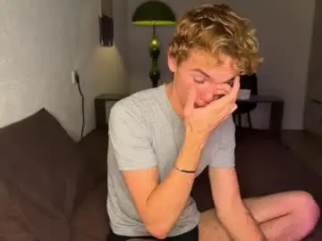 Chaturbate Watch Live Sex Cams of xavier_200