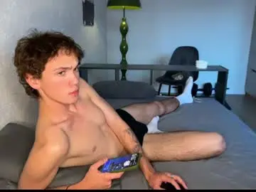 Chaturbate Watch Live Sex Cams of xavier_200