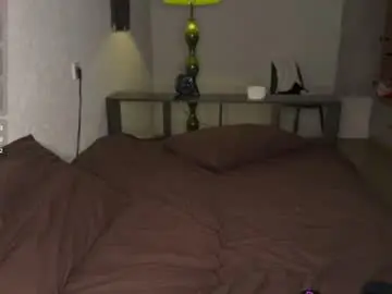 Chaturbate Live Sex Cam of xavier_200