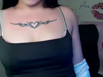 Chaturbate Live Sex Cam of cutielady_