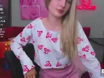 Chaturbate Watch Live Sex Cams of evelineamore