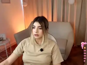 Chaturbate Free Live Porn of rousee_v