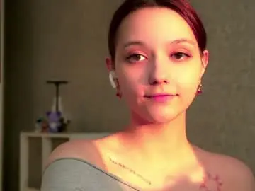 Chaturbate Live Sex Cam of winelover_mia444