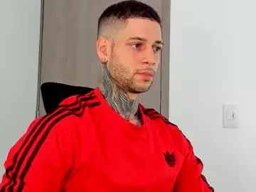 Chaturbate Adult Webcam of _jamesleandros