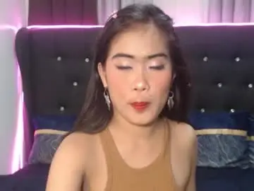 Chaturbate Live Sex Cam of camilla_morena