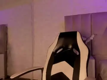 Chaturbate Free Live Porn of chloe_larson