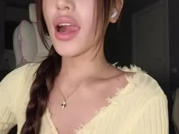 Chaturbate Best Webcam of ella_lee15