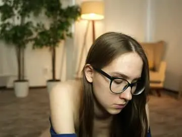 Chaturbate Free Porn Cam of look_my_passion