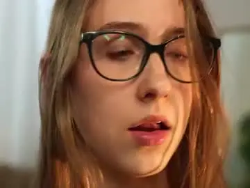 Chaturbate Free Live Porn of look_my_passion