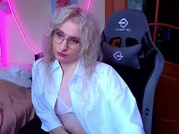 Chaturbate Live Sex Cam of lori_myaf