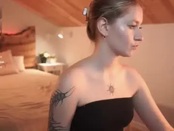 Chaturbate Live Sex Cam of nerissa_xo