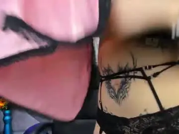 Chaturbate Free Porn Cam of samanthaa_smitth