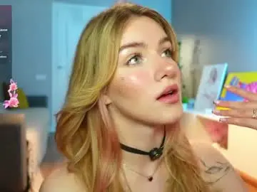 Chaturbate Live Sex Cam of spicejessy