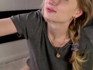 Chaturbate Best live sex cam show of wellicaren