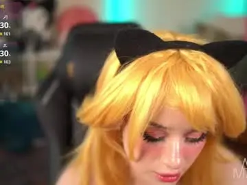 Chaturbate Watch Live Sex Cams of annie_may_may