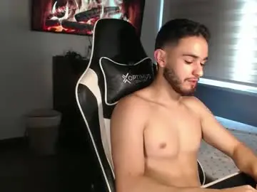 Chaturbate Watch Live Sex Cams of massimo_jiovano