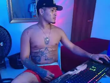 Chaturbate Live Porn of master_nauthy12boy