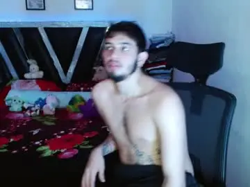 Chaturbate Nude Webcam of sebasxxl12