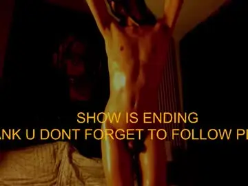 Chaturbate Live Sex Cam of xabrina_17