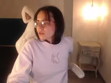 Chaturbate Nude Webcam of honeybuu_