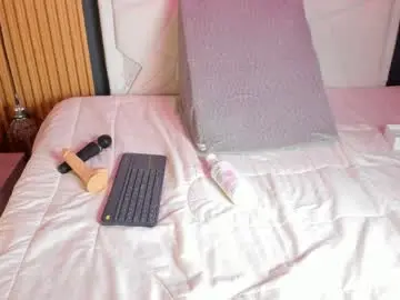 Chaturbate Adult Webcams of miatorres4