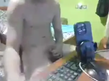 Chaturbate Watch Live Sex Cams of avarageeuropeguy