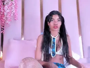 Chaturbate Nude Webcam of briannaroses1