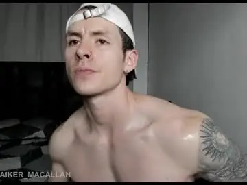 Chaturbate Free Porn Cam of jhonny_macallan