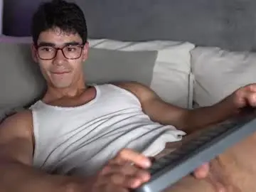 Chaturbate Adult Webcams of joe_steel1